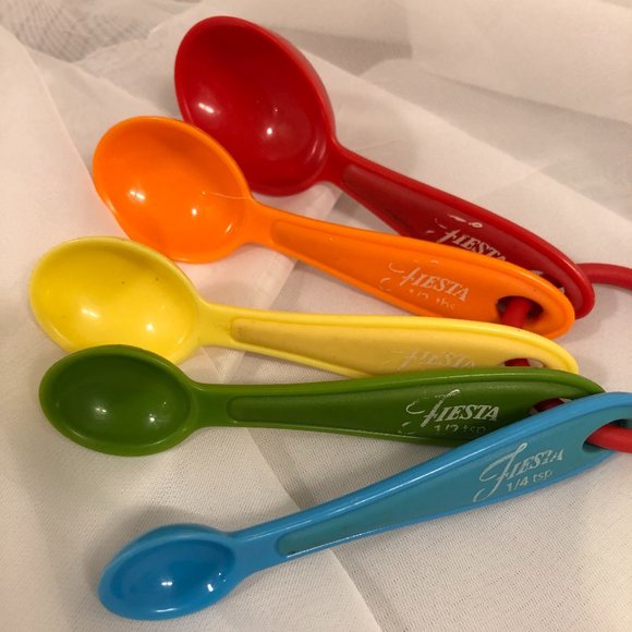 VINTAGE  MEASURING SPOONS 5 SETS BLK FARBERWARE COPPER FIESTAWARE FOX RUN WHITE - Picture 3 of 14